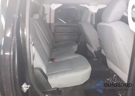 2015 Ram 1500 Express z USA, uszkodzony, nr VIN 1C6RR7KT4FS509087